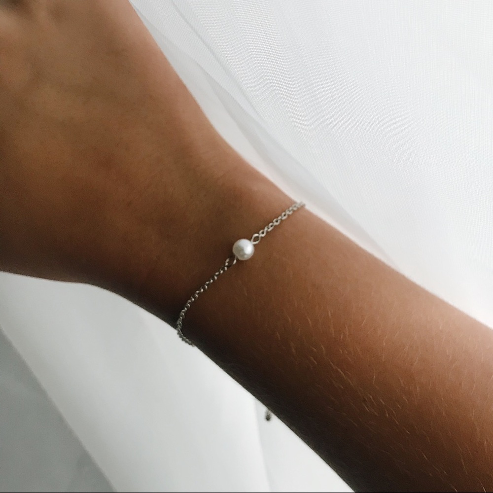 Pearl Silver Bracelet 9” - Picture 2 of 8